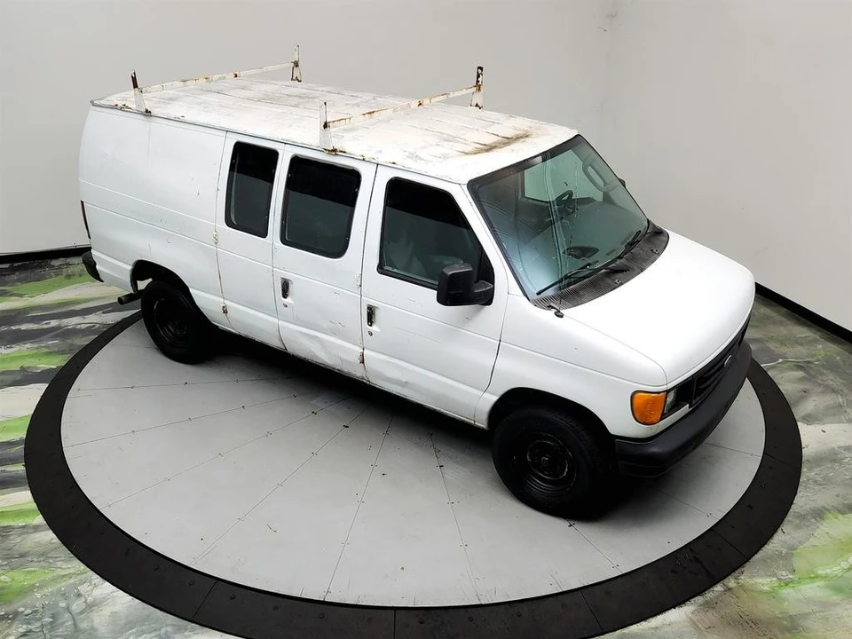 2007 Ford Econoline Van - Image 27 of 31