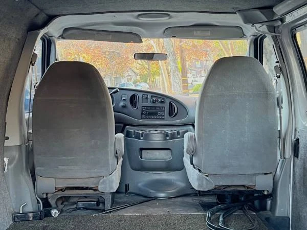 2007 Ford Econoline Van - Image 6 of 6