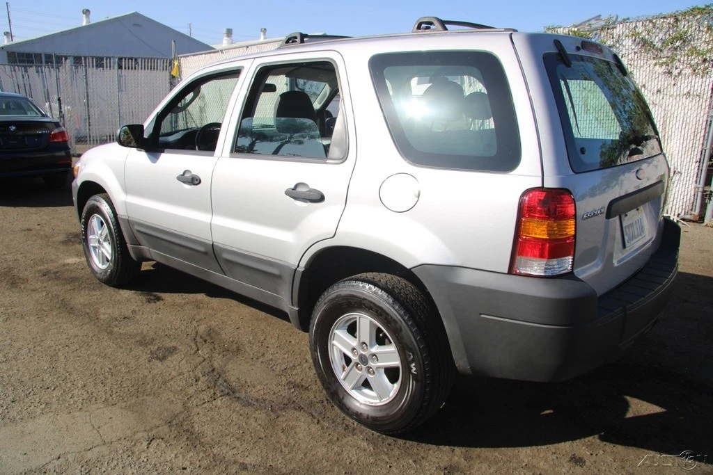 2007 Ford Escape - Image 4 of 21