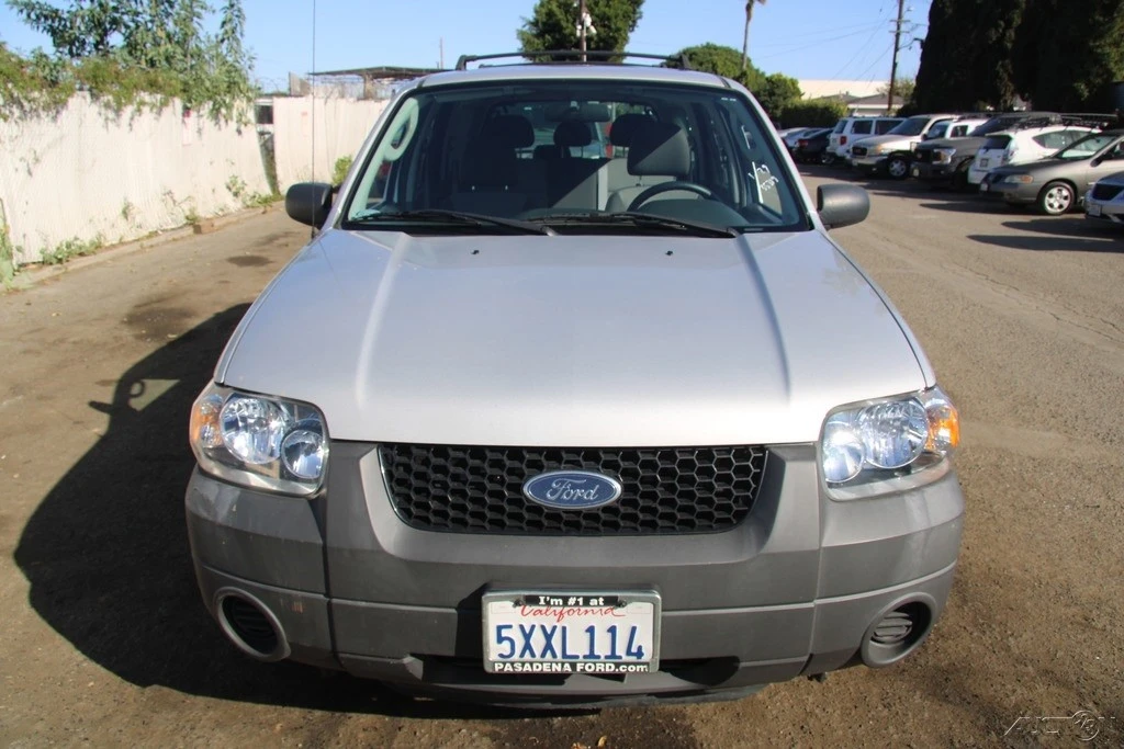 2007 Ford Escape - Image 9 of 21