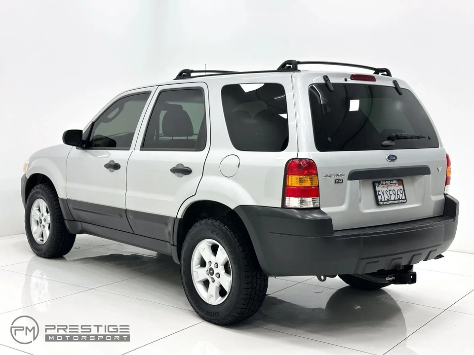 2007 Ford Escape - Image 8 of 21