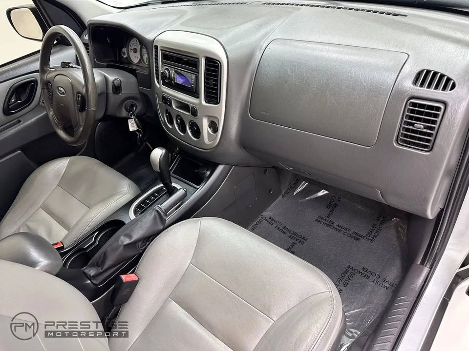 2007 Ford Escape - Image 15 of 21