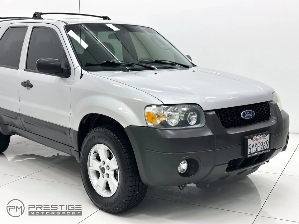 2007 Ford Escape - Image 9 of 21