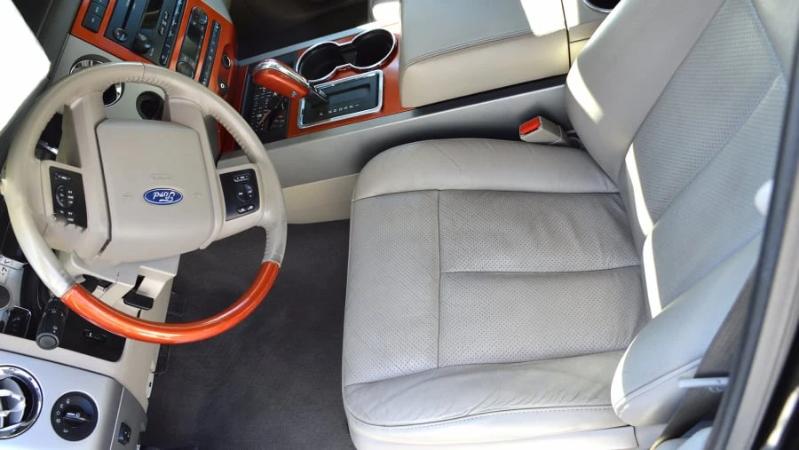 2007 Ford Expedition 3rd Gen - Image 3 of 27