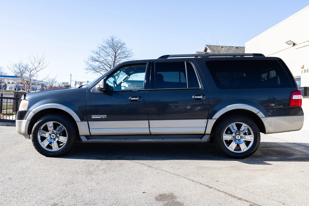 2007 Ford Expedition 3rd Gen - Image 3 of 12
