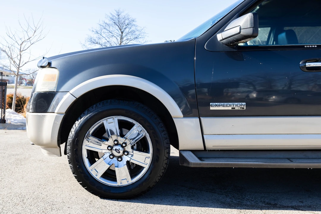 2007 Ford Expedition 3rd Gen - Image 4 of 12
