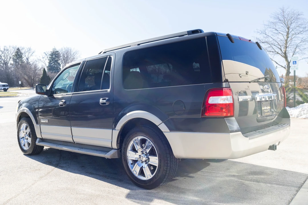 2007 Ford Expedition 3rd Gen - Image 8 of 12