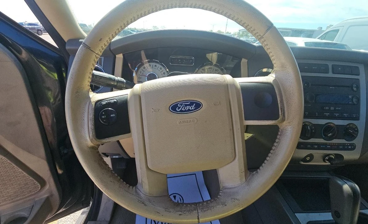 2007 Ford Expedition 3rd Gen - Image 10 of 13