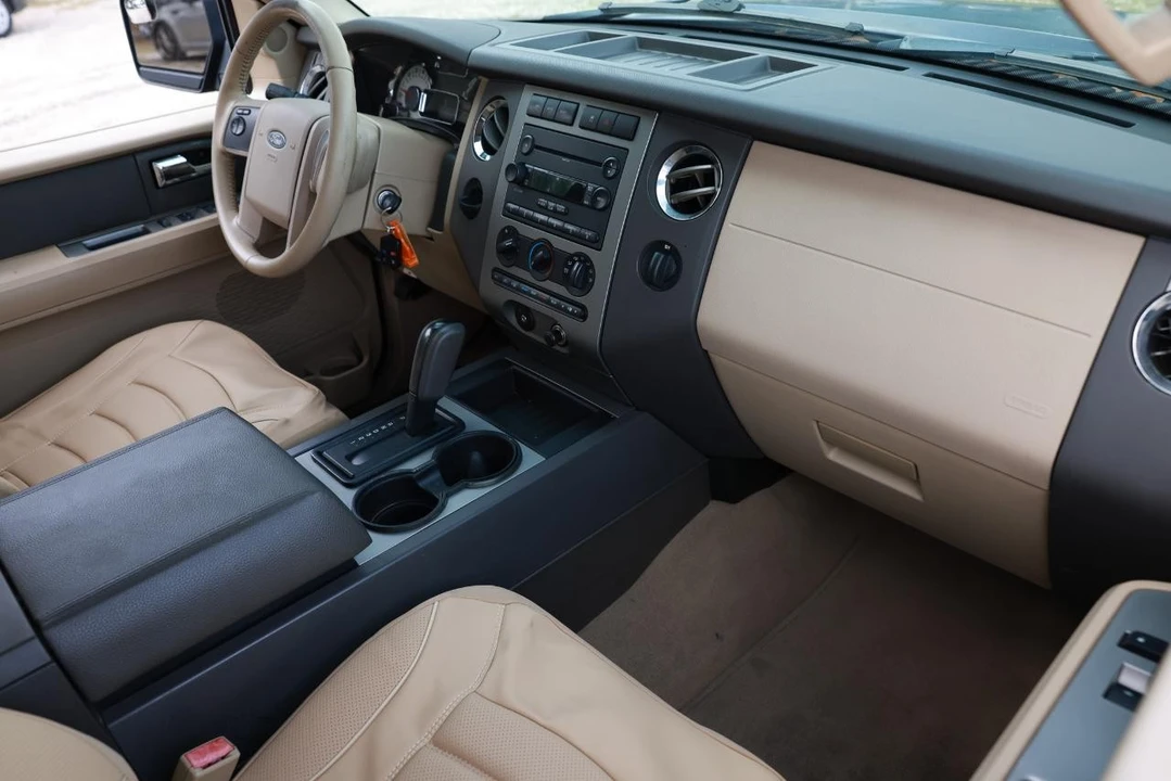 2007 Ford Expedition 3rd Gen - Image 18 of 21