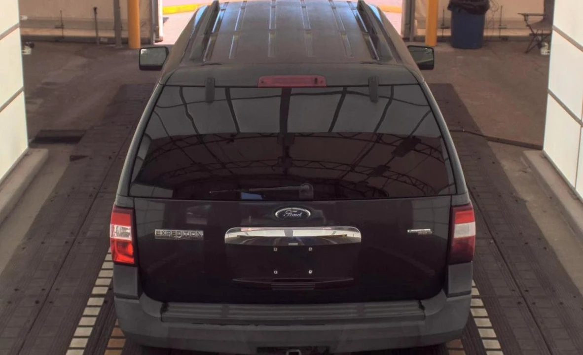 2007 Ford Expedition 3rd Gen - Image 5 of 13