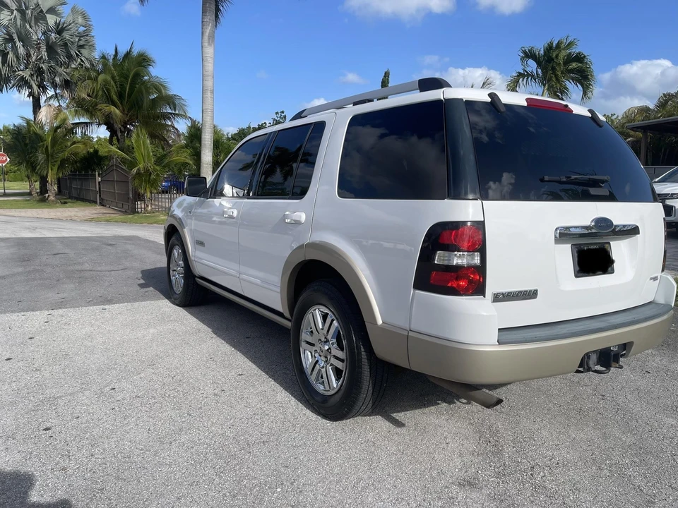 2007 Ford Explorer 4th Gen - Image 10 of 31
