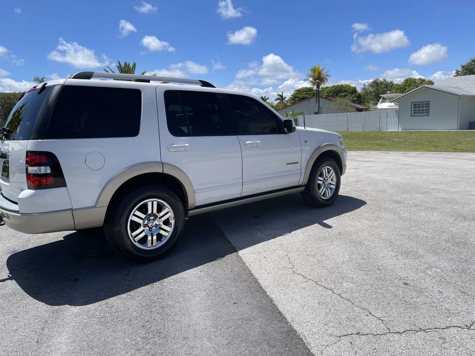 2007 Ford Explorer 4th Gen - Image 18 of 31