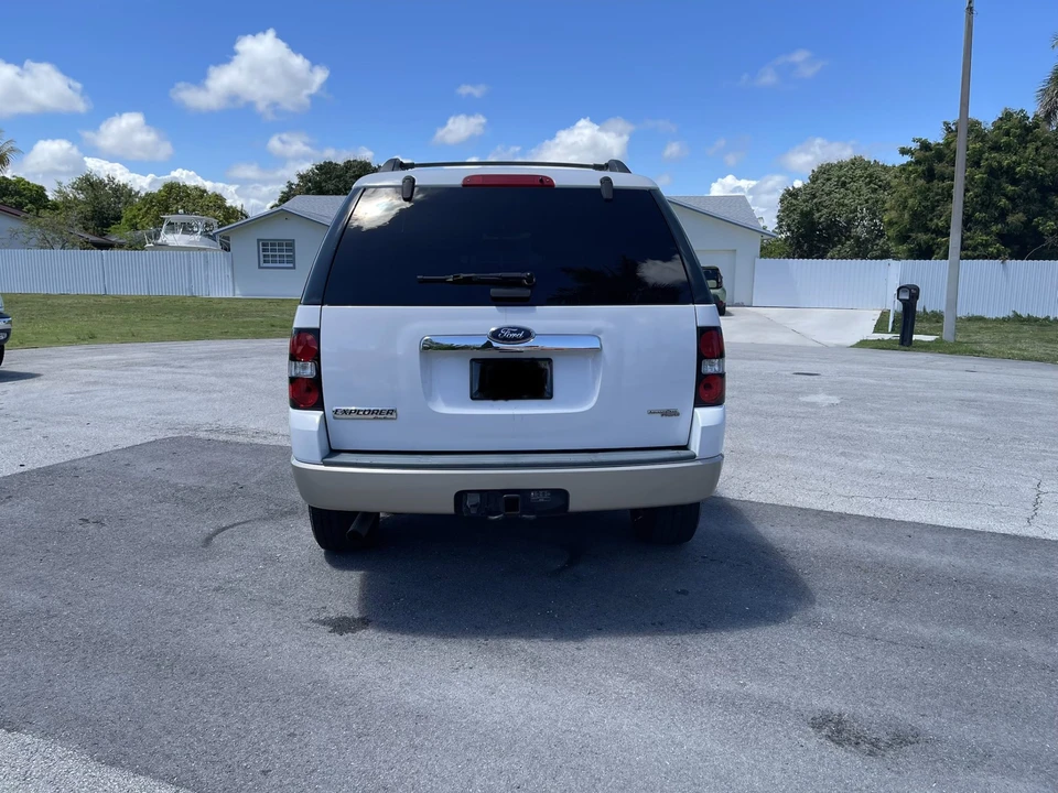 2007 Ford Explorer 4th Gen - Image 17 of 31