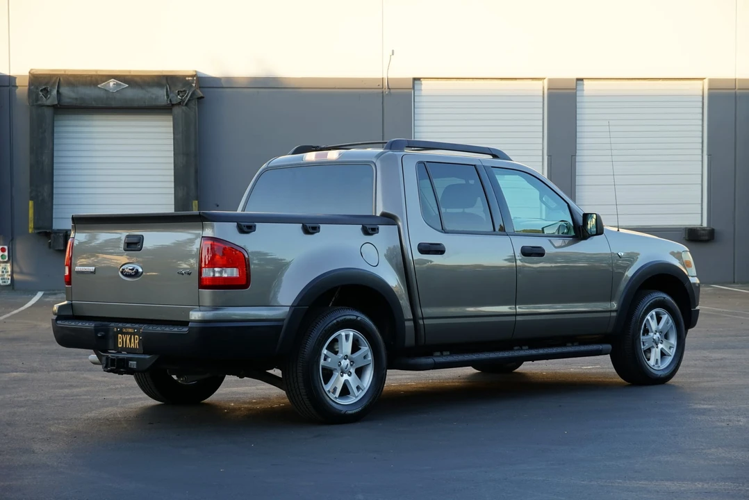 2007 Ford Explorer Sport Trac - Image 27 of 31
