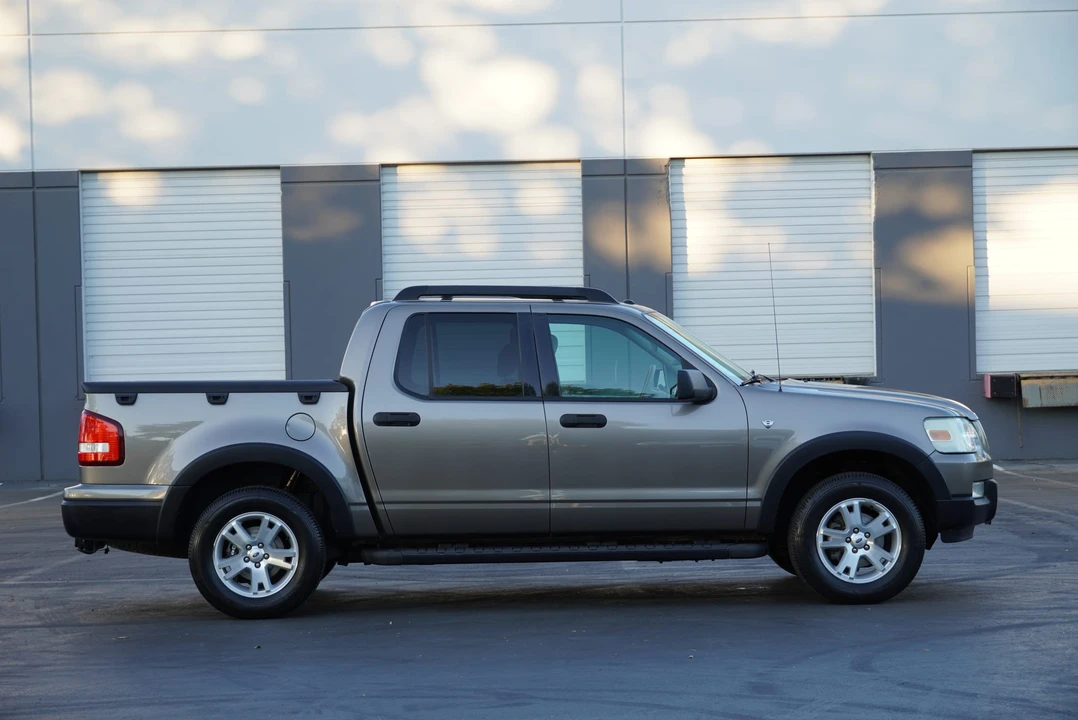2007 Ford Explorer Sport Trac - Image 22 of 31