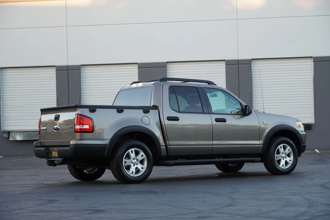 2007 Ford Explorer Sport Trac - Image 28 of 31