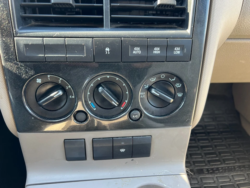2007 Ford Explorer Sport Trac - Image 19 of 21