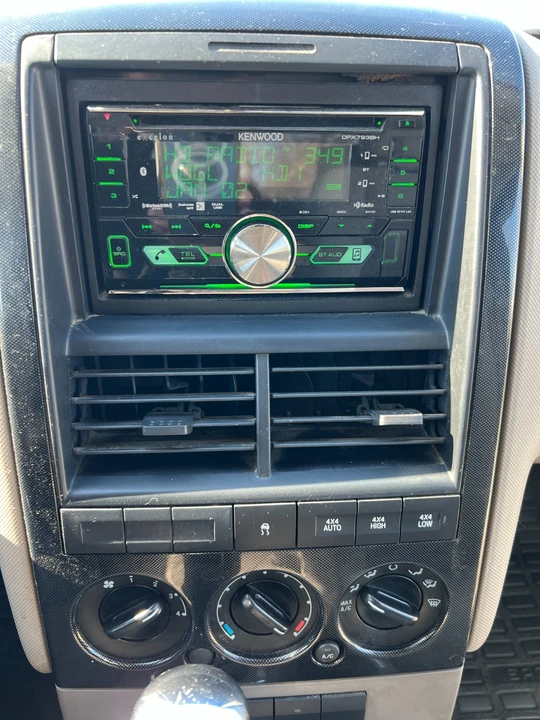 2007 Ford Explorer Sport Trac - Image 18 of 21