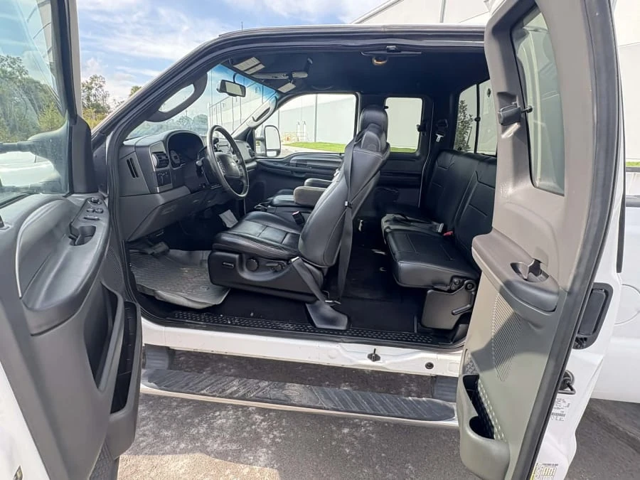 2007 Ford Super Duty 1st Gen - Image 13 of 31