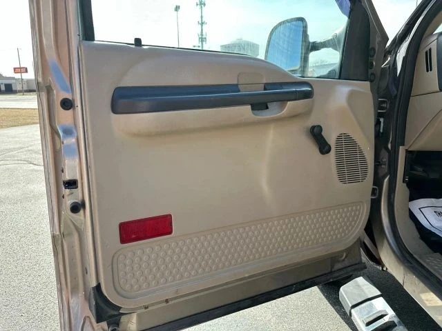 2007 Ford Super Duty 1st Gen - Image 9 of 16