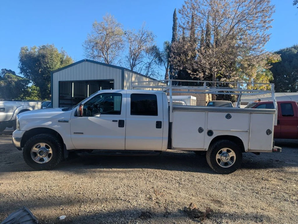 2007 Ford Super Duty 1st Gen - Image 2 of 15
