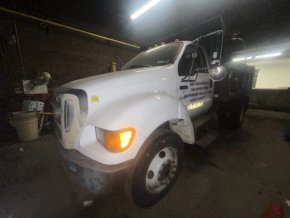 2007 Ford Super Duty 1st Gen - Image 6 of 15