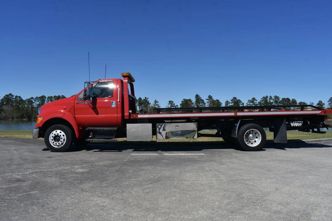 2007 Ford - Image 11 of 21