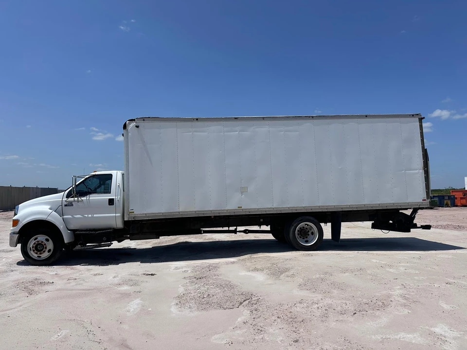 2007 Ford Super Duty 1st Gen - Image 11 of 15