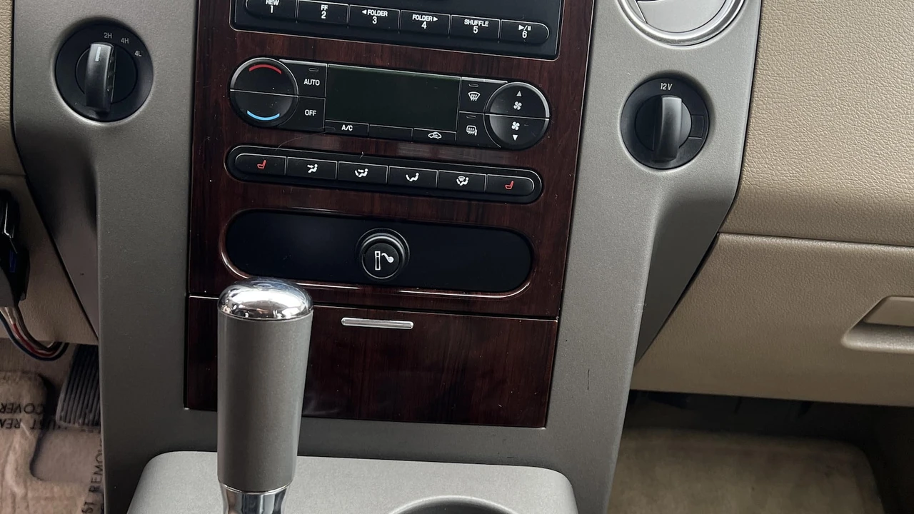2007 Ford F-150 11th Gen - Image 13 of 27