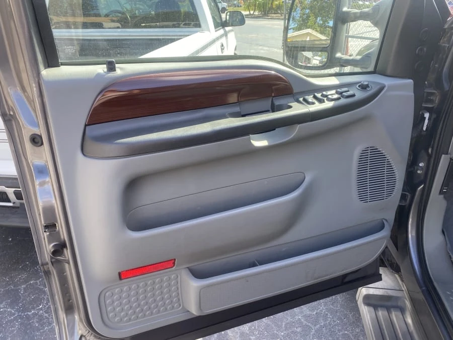 2007 Ford Super Duty 1st Gen - Image 8 of 13