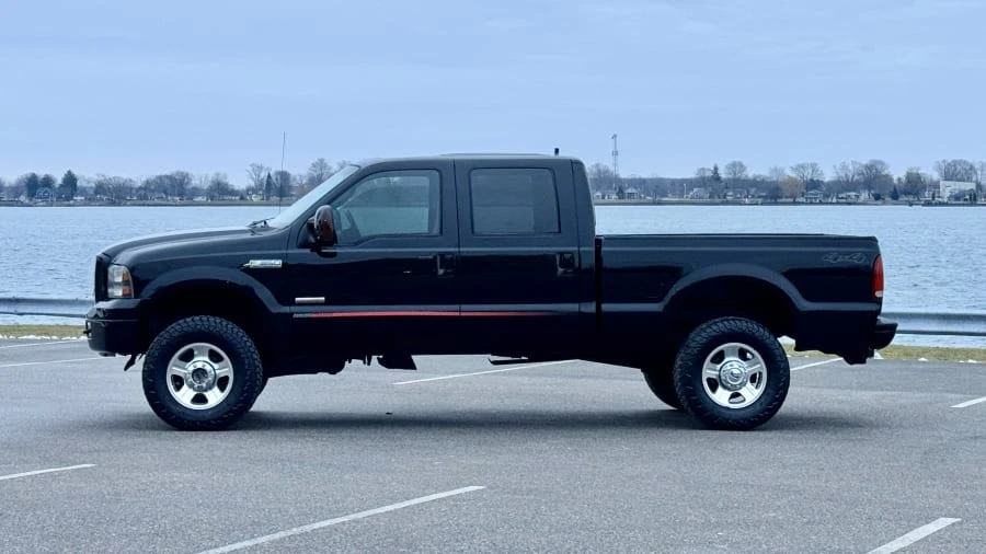 2007 Ford Super Duty 1st Gen - Image 2 of 28