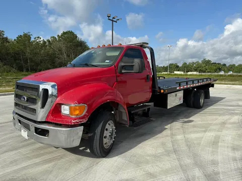 2007 Ford F660