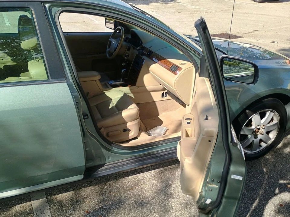 2007 Ford Five Hundred - Image 8 of 12