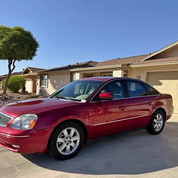 2007 Ford Five Hundred SE Sedan 4D