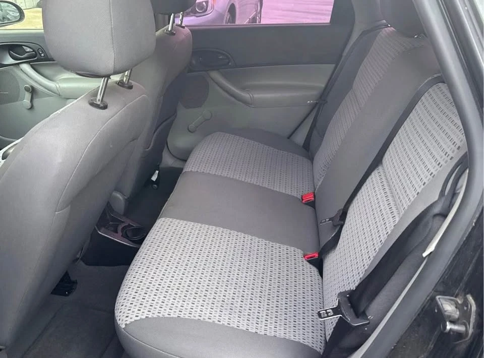 2007 Ford Focus 2nd Gen - Image 7 of 10