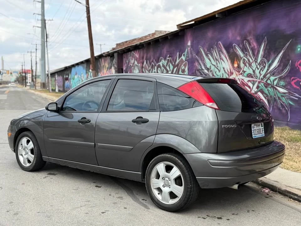 2007 Ford Focus - Image 2 of 7