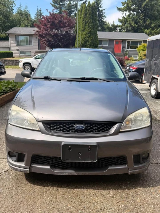 2007 Ford Focus - Image 2 of 9