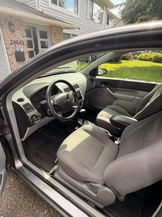 2007 Ford Focus - Image 5 of 9
