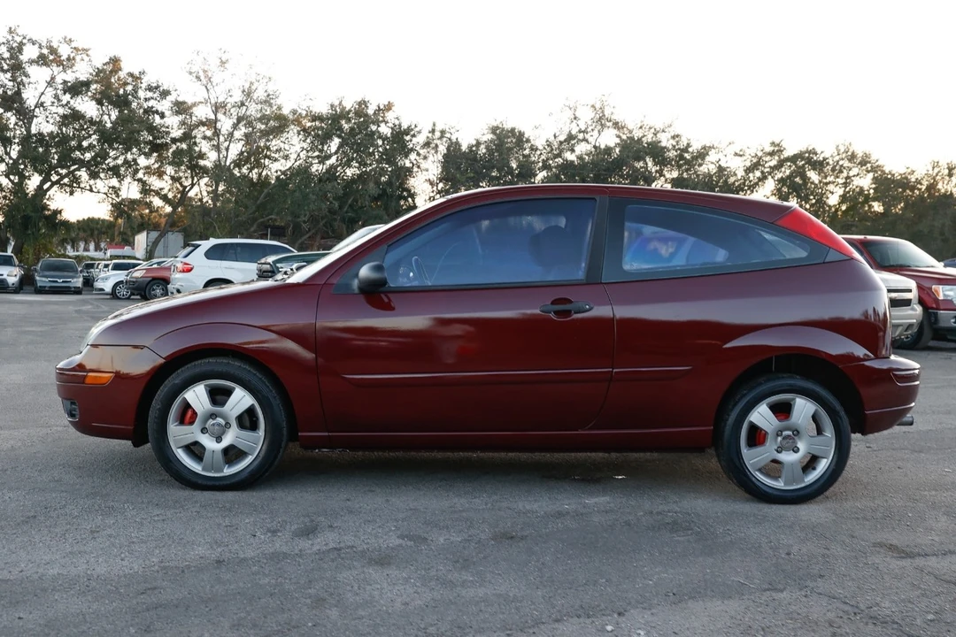 2007 Ford Focus 2nd Gen - Image 3 of 12
