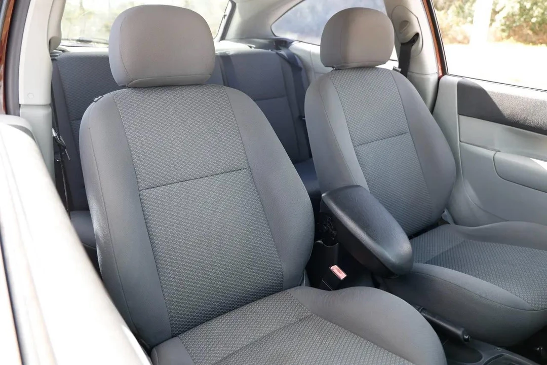 2007 Ford Focus 1st Gen - Image 16 of 21