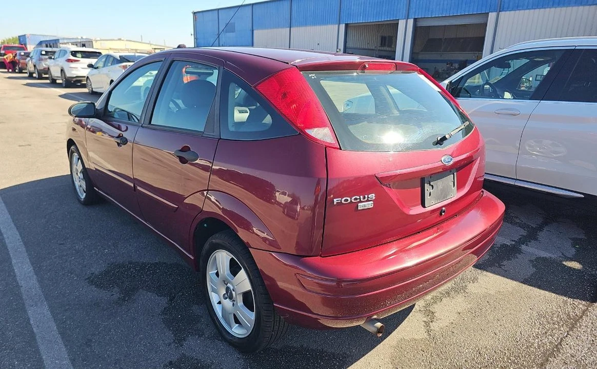 2007 Ford Focus 1st Gen - Image 6 of 13