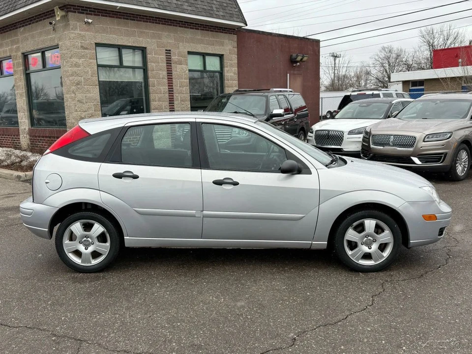 2007 Ford Focus 1st Gen - Image 4 of 12