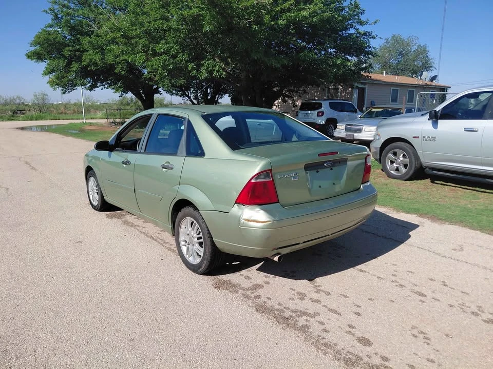 2007 Ford Focus 1st Gen - Image 4 of 11