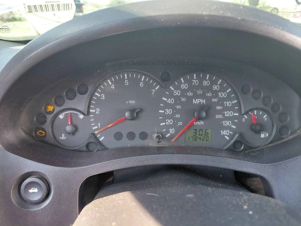 2007 Ford Focus 1st Gen - Image 10 of 11