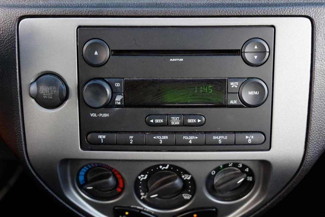 2007 Ford Focus 1st Gen - Image 31 of 31