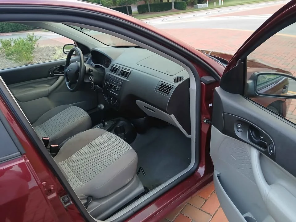 2007 Ford Focus 1st Gen - Image 8 of 9