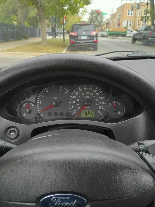 2007 Ford Focus 2nd Gen - Image 9 of 14