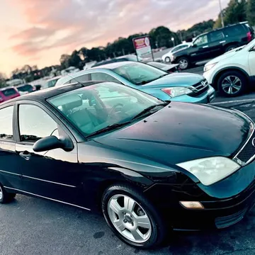 2007 Ford Focus SES Sedan 4D