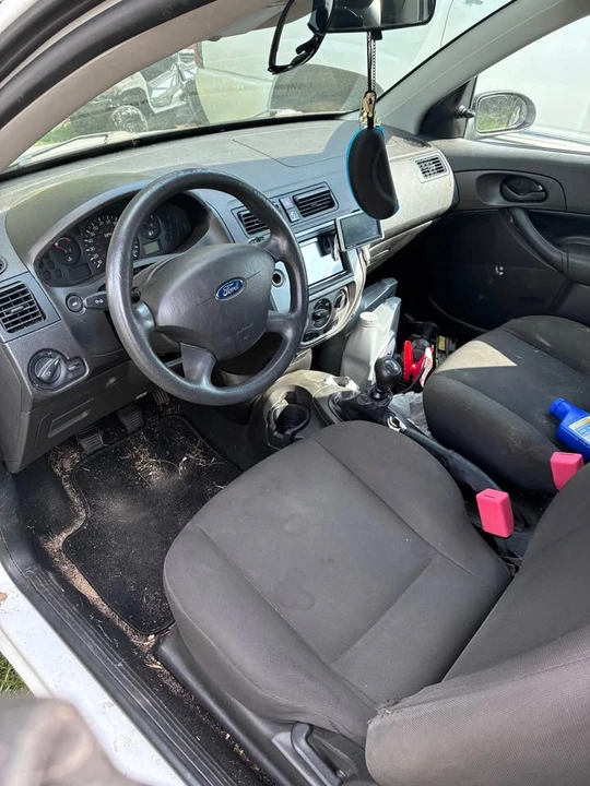 2007 Ford Focus 2nd Gen - Image 5 of 7