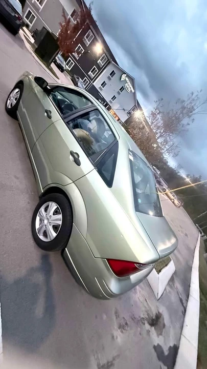 2007 Ford Focus 2nd Gen - Image 4 of 6